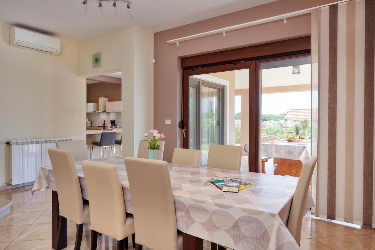 Villa Bartona For 8 Persons With Private Swimmingpool PUY Eksteriør bilde