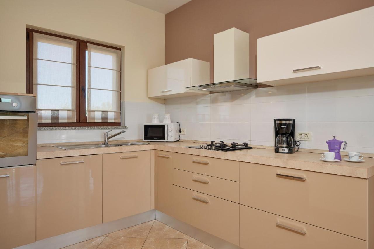 Villa Bartona For 8 Persons With Private Swimmingpool PUY Eksteriør bilde